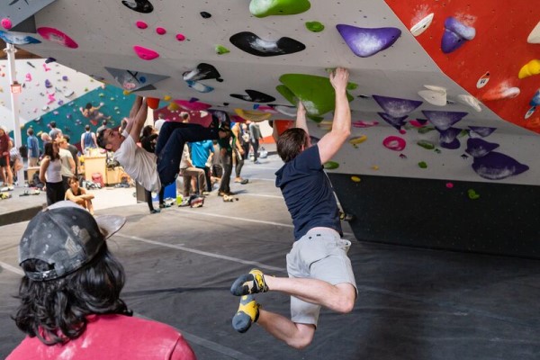 MOVEMENT Unwritten Rules of the climbing gym_SC_2020 06 021422