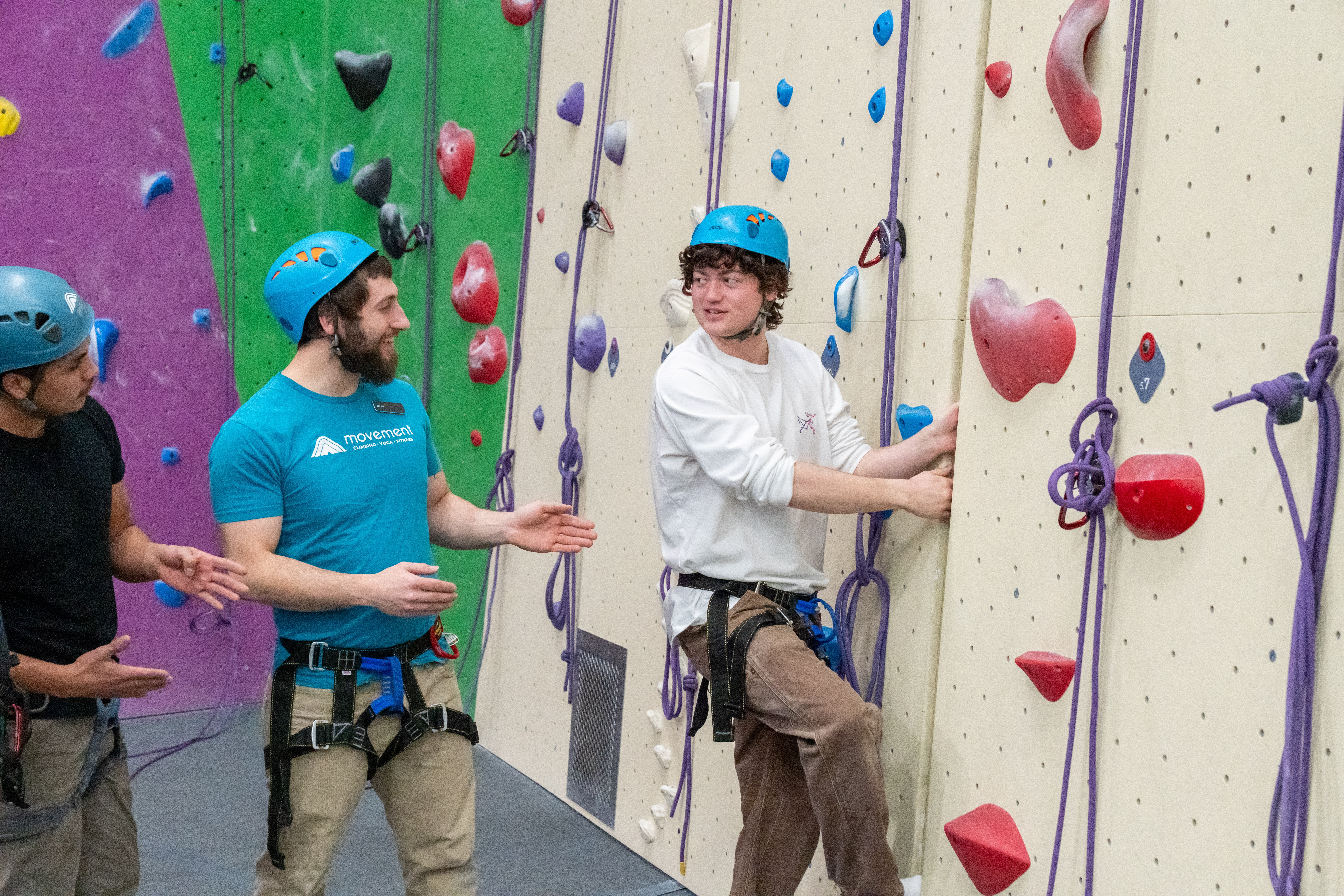 People new Rope Wall
