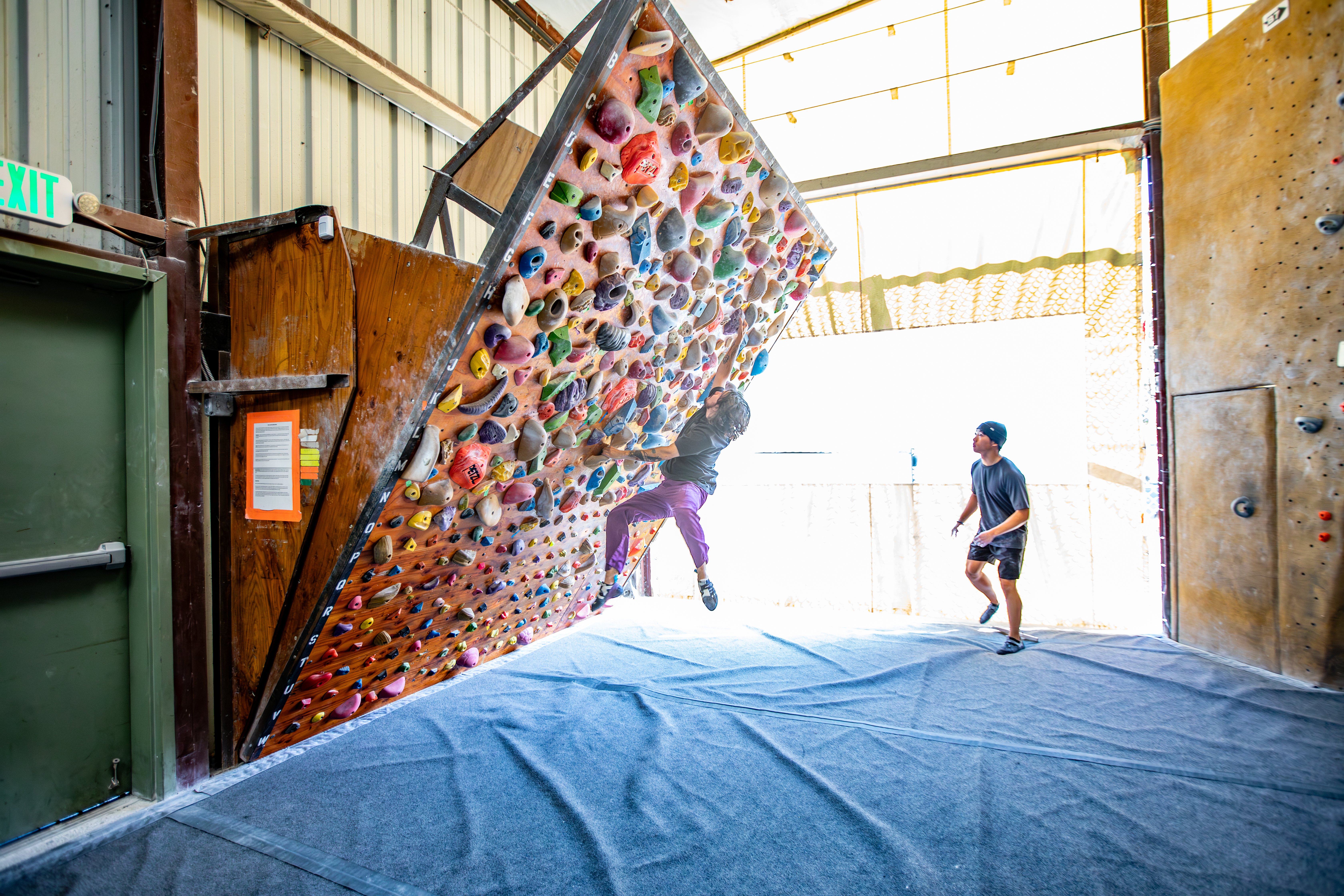 Climber practicing dynamic movement