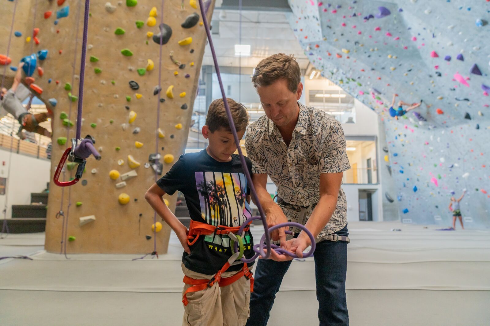 5 Activities Parents and Kids Can Enjoy Together at a Climbing Gym